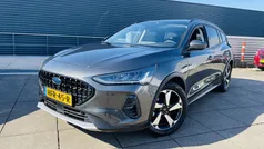 Grijs Gebruikt 2024 Ford Focus ST-Line X Stationwagen | € 30.995 (Eerlijke prijs)