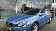 Gebruikt 2015 Volvo V60 Business Edition Stationwagen | € 9.900 (Eerlijke prijs)