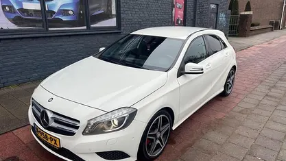 Wit Occasion 2013 Mercedes A200 Prestige Hatchback | € 9.699 (Eerlijke prijs)
