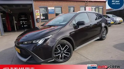 Bruin Occasion 2021 Toyota Corolla Stationwagen | € 21.950 (Eerlijke prijs)