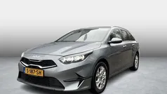 Lunar silver m Gebruikt 2023 Kia Ceed Sportswagon Stationwagen | € 25.900 (Eerlijke prijs)