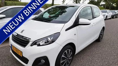 Wit Gebruikt 2015 Peugeot 108 Hatchback | € 5.899 (Eerlijke prijs)