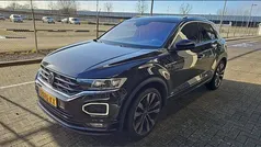 Zwart Gebruikt 2021 VW T-Roc Sportline SUV | € 28.990 (Eerlijke prijs)