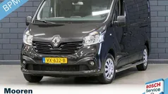 Zwart Gebruikt 2016 Renault Trafic Komfort MPV | € 12.950 (Eerlijke prijs)