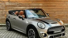 Grijs, metallic lak Gebruikt 2017 Mini John Cooper Works Cabriolet Chili Cabriolet | € 22.990 (Eerlijke prijs)