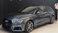 Grijs, metallic lak Gebruikt 2018 Audi S3 Premium Hatchback | € 32.990 (Eerlijke prijs)