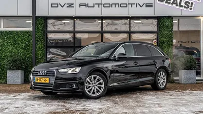 Zwart Gebruikt 2022 Audi A4 Design Stationwagen | € 17.950 (Eerlijke prijs)