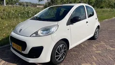 Wit Gebruikt 2012 Peugeot 107 Access Hatchback | € 3.650 (Goede deal)
