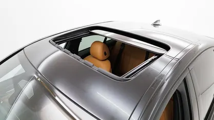 Zwart Gebruikt 2022 BMW 545e M Sport Sedan | € 48.400 (Super prijs)