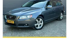 Grijs Gebruikt 2008 Volvo V70 Summum Stationwagen | € 6.445 (Eerlijke prijs)