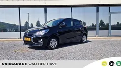Zwart Gebruikt 2021 Mitsubishi Space Star Active Hatchback | € 14.990 (Eerlijke prijs)