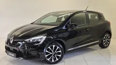 Zwart Gebruikt 2020 Renault Clio V Zen Hatchback | € 13.240 (Eerlijke prijs)