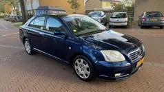 Blauw Gebruikt 2003 Toyota Avensis Hatchback | € 2.749 (Goede deal)