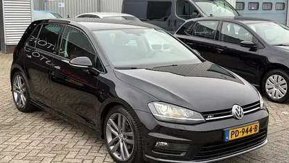 Occasion VW Golf VII R-line 110 PK (80 kW) 2016 Hatchback