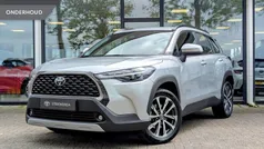 , metallic lak Gebruikt 2024 Toyota Corolla Cross Style SUV | € 36.995 (Eerlijke prijs)