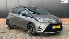 Grijs Gebruikt 2017 Toyota Yaris Hatchback | € 14.450 (Eerlijke prijs)