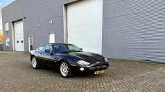 Zwart Gebruikt 2000 Jaguar XKR Coupé | € 21.450 (Eerlijke prijs)