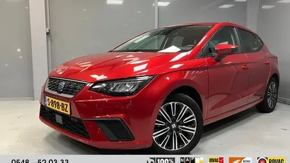 Rood Gebruikt 2022 Seat Ibiza Business Hatchback | € 16.350 (Eerlijke prijs)