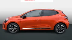 Oranje Gebruikt 2024 Renault Clio V Techno Hatchback | € 20.750 (Eerlijke prijs)