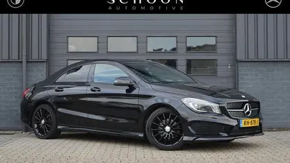 Zwart Occasion 2013 Mercedes CLA180 Ambition Sedan | € 10.950 (Eerlijke prijs)