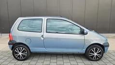 Gebruikt 2003 Renault Twingo Expression Hatchback | € 1.299 (Eerlijke prijs)