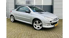 Grijs Gebruikt 2005 Peugeot 206 CC Cabriolet | € 999 (Goede deal)