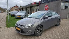 Bruin, metallic lak Gebruikt 2011 Ford Focus Sedan | € 8.350 (Eerlijke prijs)
