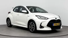 Wit Gebruikt 2020 Toyota Yaris Hybrid Edition Hatchback | € 19.999 (Eerlijke prijs)
