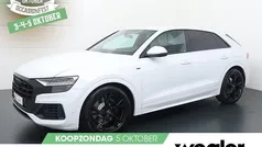 Wit Gebruikt 2021 Audi Q8 Advanced Plus SUV | € 62.840 (Eerlijke prijs)