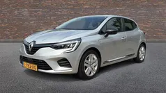 Grijs Gebruikt 2021 Renault Clio V Hatchback | € 15.950 (Eerlijke prijs)
