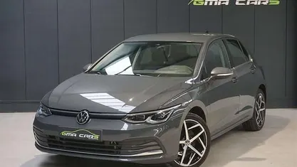 Grijs Gebruikt 2021 VW Golf Sedan | € 26.999 (Eerlijke prijs)