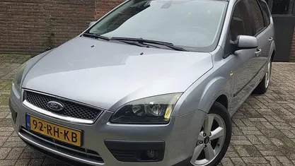 Occasion 2005 Ford Focus Stationwagen | € 699 (Super prijs)