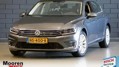 Grijs Gebruikt 2016 VW Passat Highline Sedan | € 13.500 (Super prijs)