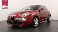 Rood, metallic lak Gebruikt 2014 Alfa Romeo MiTo Hatchback | € 6.899 (Eerlijke prijs)