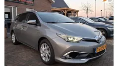 Grijs Gebruikt 2018 Toyota Auris Touring Sports Executive Stationwagen | € 17.999 (Eerlijke prijs)