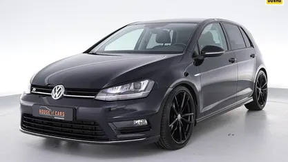 Zwart Gebruikt 2018 VW Golf VII R-line Hatchback | € 20.245 (Eerlijke prijs)