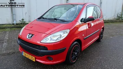 Occasion Peugeot 1007 73 PK (53 kW) 2006 MPV