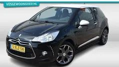 Zwart, metallic lak Gebruikt 2014 Citroën DS3 So Chic Hatchback | € 6.895 (Eerlijke prijs)