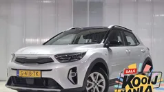 Grijs Gebruikt 2023 Kia Stonic SUV | € 20.900 (Eerlijke prijs)