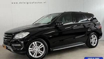 Zwart (metallic) Gebruikt 2012 Mercedes 350 Van | € 16.950 (Eerlijke prijs)