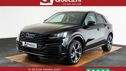 Zwart (metallic) Gebruikt 2020 Audi Q2 Comfort SUV | € 26.950 (Eerlijke prijs)