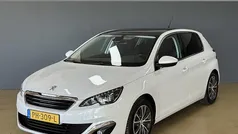 Gebruikt 2017 Peugeot 308 Allure Hatchback | € 5.450 (Goede deal)