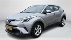 Gebruikt 2017 Toyota C-HR SUV | € 18.450 (Eerlijke prijs)
