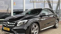 Zwart Gebruikt 2017 Mercedes GLA180 AMG line SUV | € 21.440 (Eerlijke prijs)