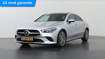 Gebruikt 2022 Mercedes CLA180 Luxury Sedan | € 32.350 (Eerlijke prijs)