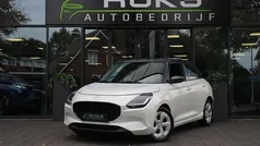 Wit Gebruikt 2025 Suzuki Swift Hatchback | € 22.950 (Eerlijke prijs)