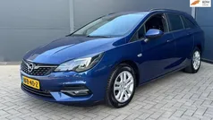 Blauw Gebruikt 2021 Opel Astra Edition Stationwagen | € 10.950 (Super prijs)