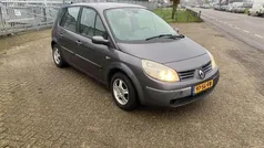 Grijs Gebruikt 2006 Renault Scénic II Expression MPV | € 1.200 (Eerlijke prijs)