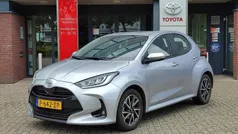 Gebruikt 2022 Toyota Yaris Hatchback | € 19.499 (Eerlijke prijs)