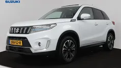 Gebruikt 2024 Suzuki Vitara Style SUV | € 26.945 (Eerlijke prijs)